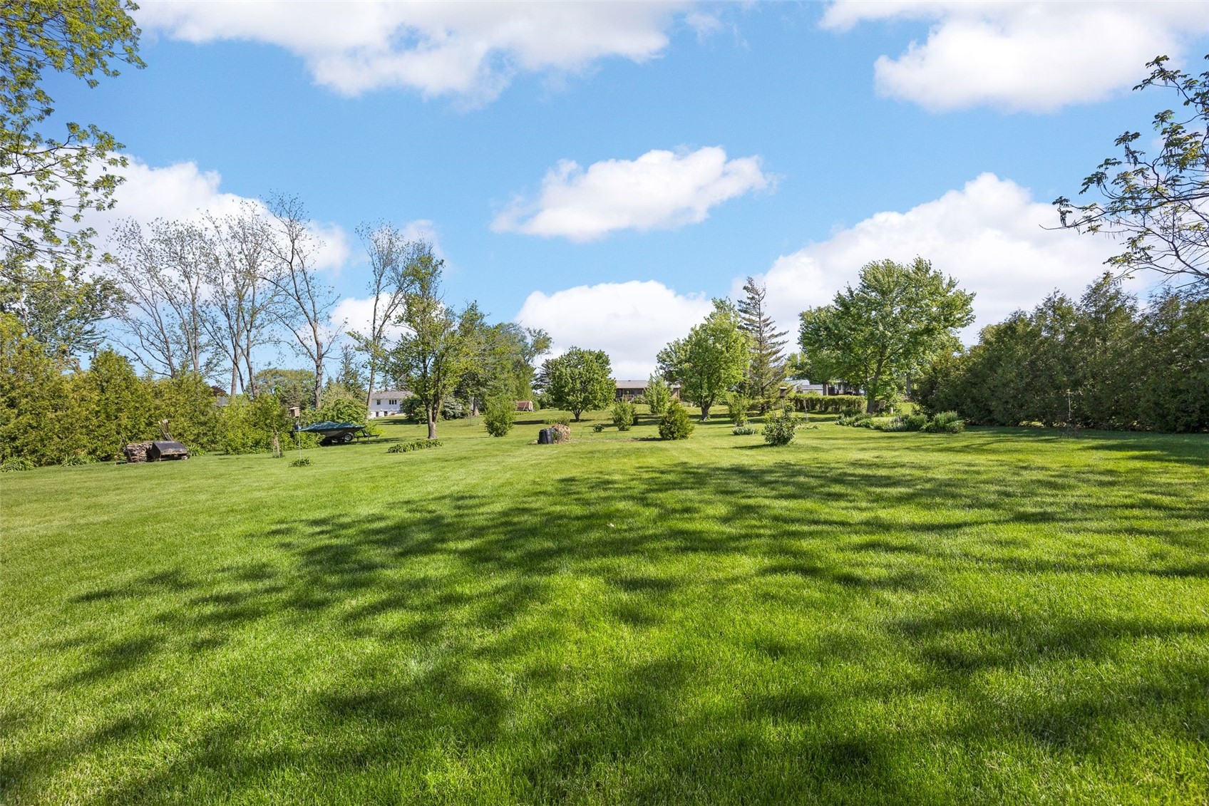 5810 Sanden Road NE Cedar Rapids IA 52411