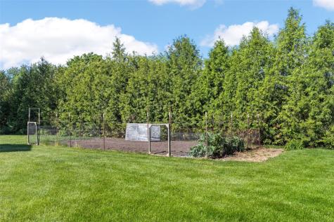 5810 Sanden Road NE Cedar Rapids IA 52411