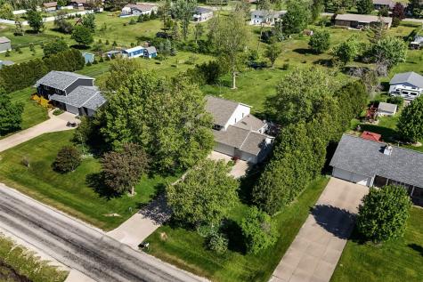 5810 Sanden Road NE Cedar Rapids IA 52411