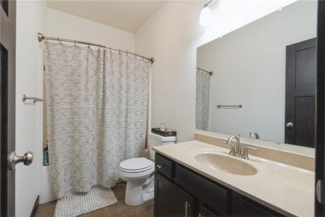 1716 Pioneer Court SE Cedar Rapids IA 52403
