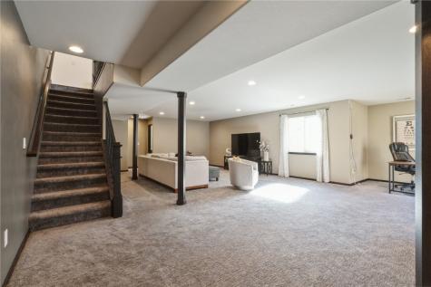 1716 Pioneer Court SE Cedar Rapids IA 52403
