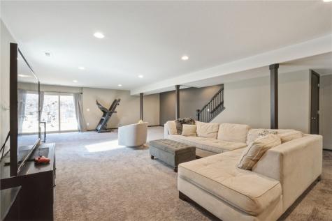 1716 Pioneer Court SE Cedar Rapids IA 52403