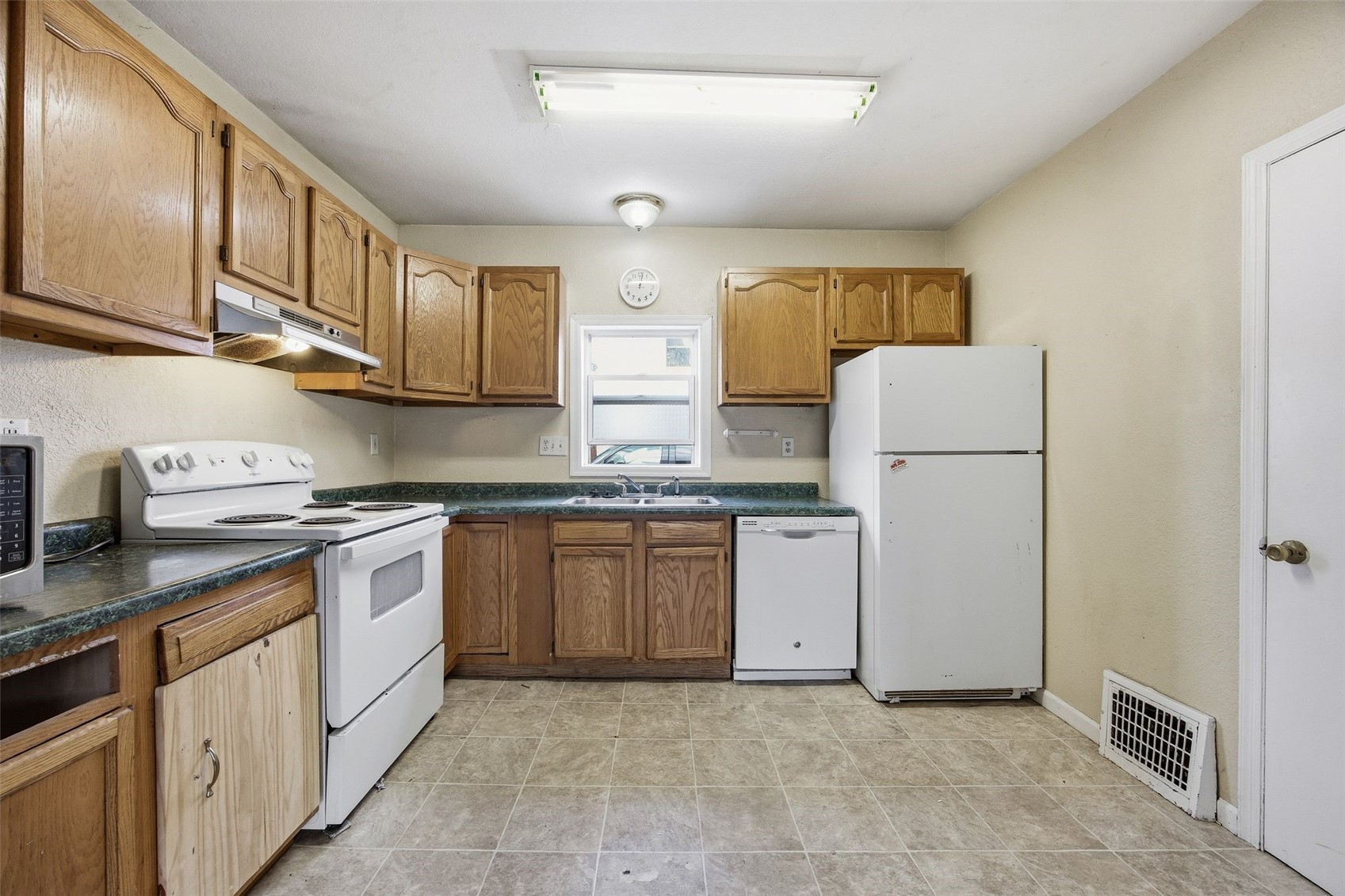1001 17th Street NE Cedar Rapids IA 52402