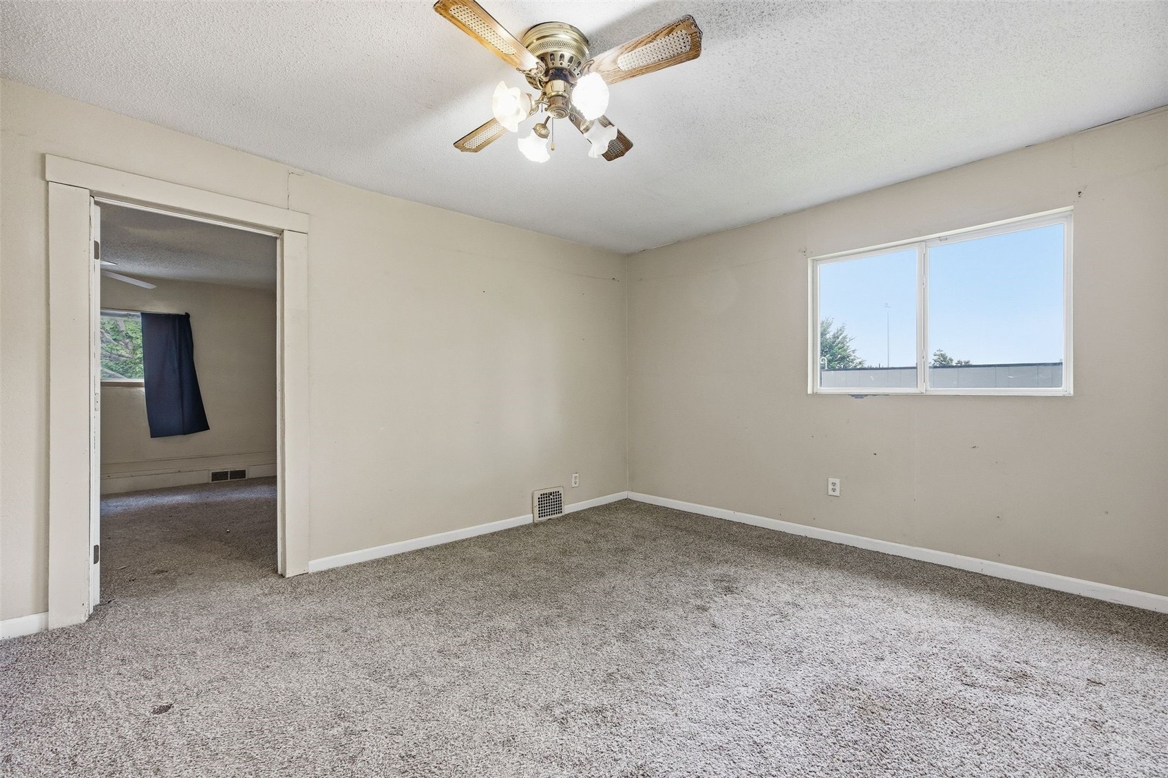 1001 17th Street NE Cedar Rapids IA 52402