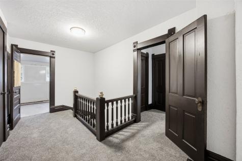 121 Grove Street Shellsburg IA 52332