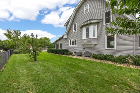510 Broadway Street Springville IA 52336