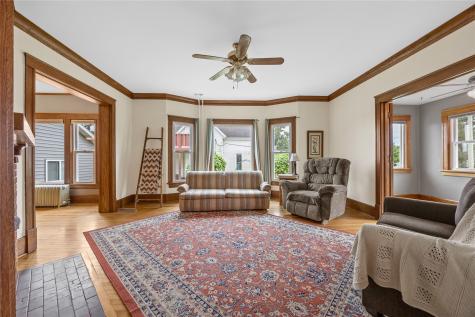 510 Broadway Street Springville IA 52336
