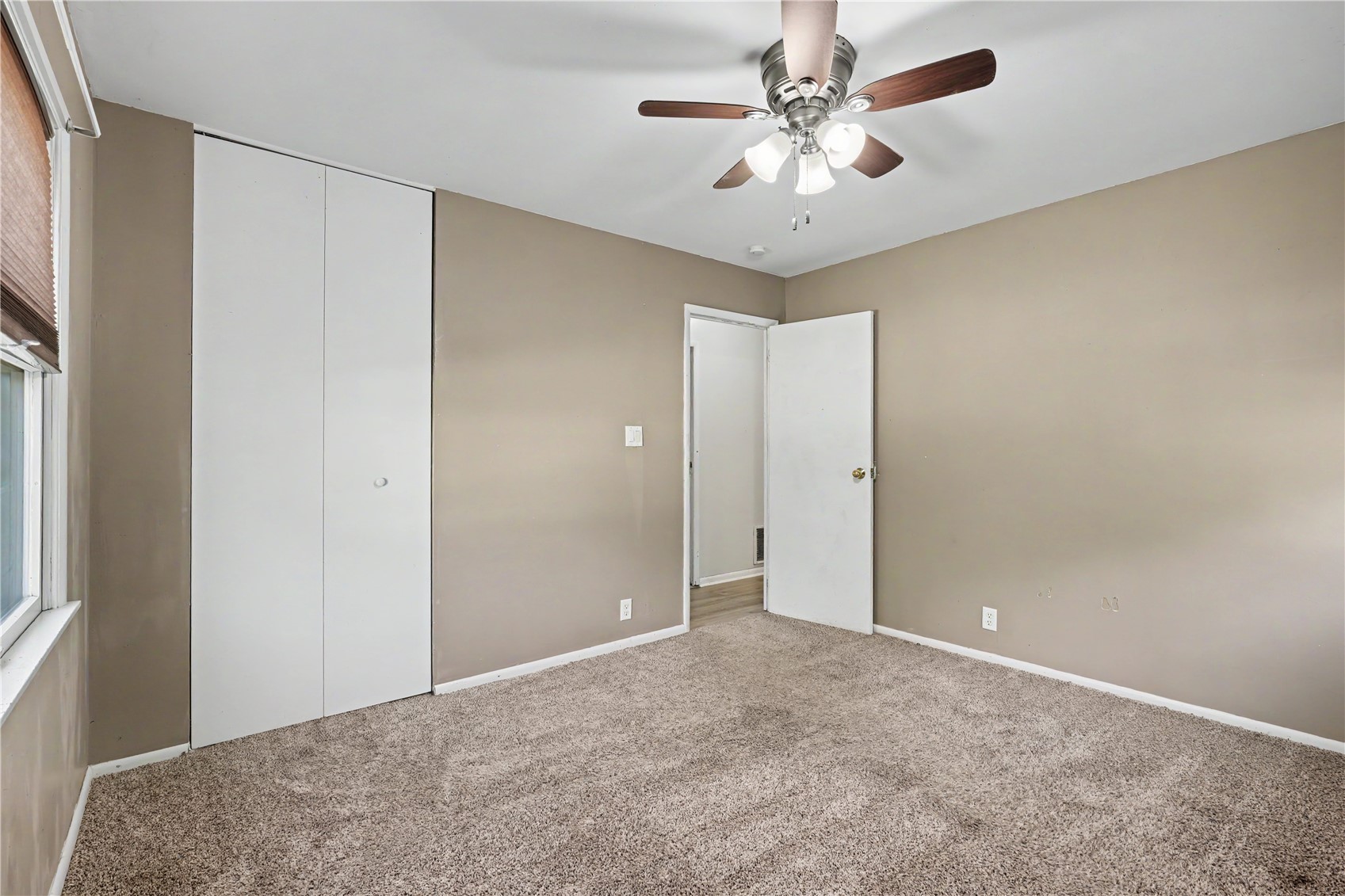 1010 Pawnee Drive NW Cedar Rapids IA 52405