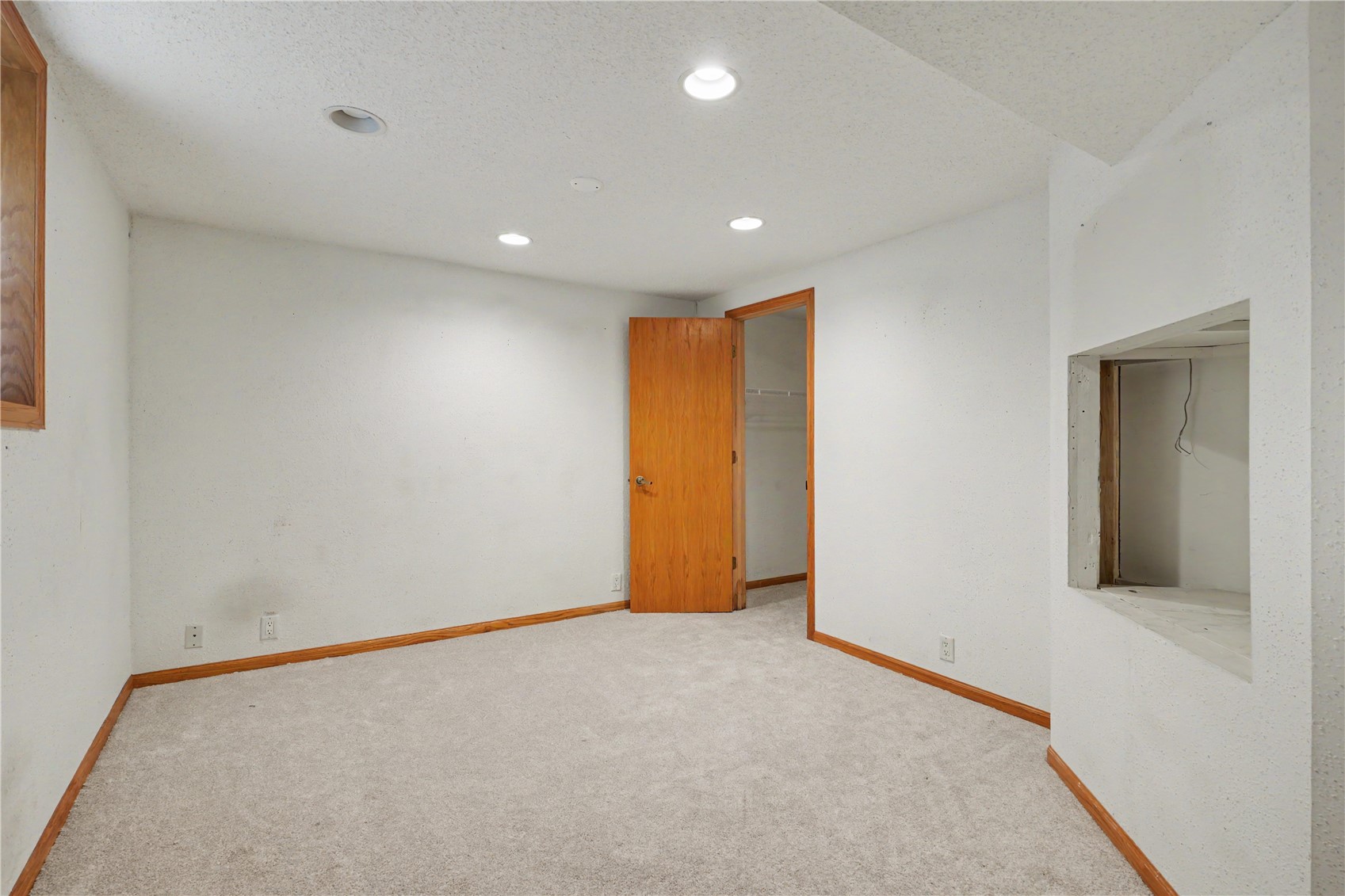 1010 Pawnee Drive NW Cedar Rapids IA 52405