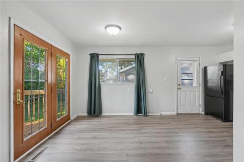 1010 Pawnee Drive NW Cedar Rapids IA 52405