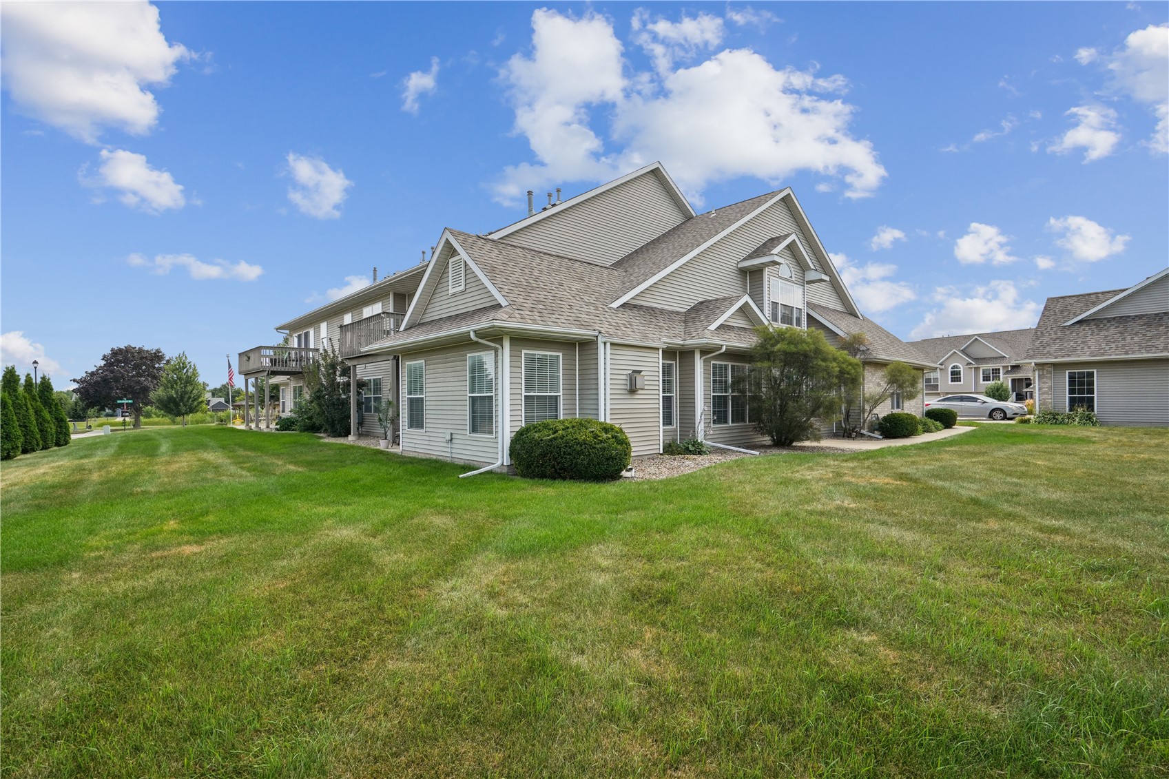1208 Litchfield Dr Bldg C Hiawatha IA 52233