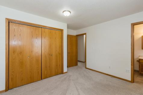 910 Prairie Ridge Road North Liberty IA 52317