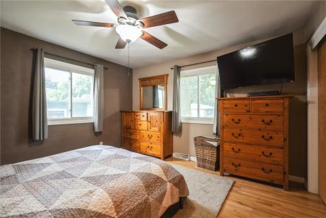 1725 Country Club Drive Marion IA 52302