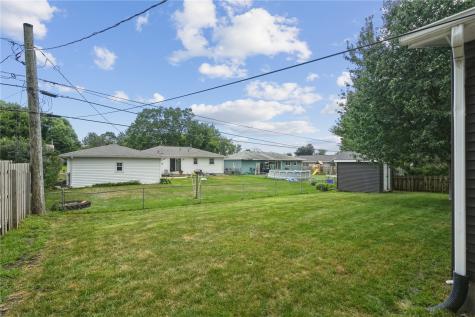 1725 Country Club Drive Marion IA 52302