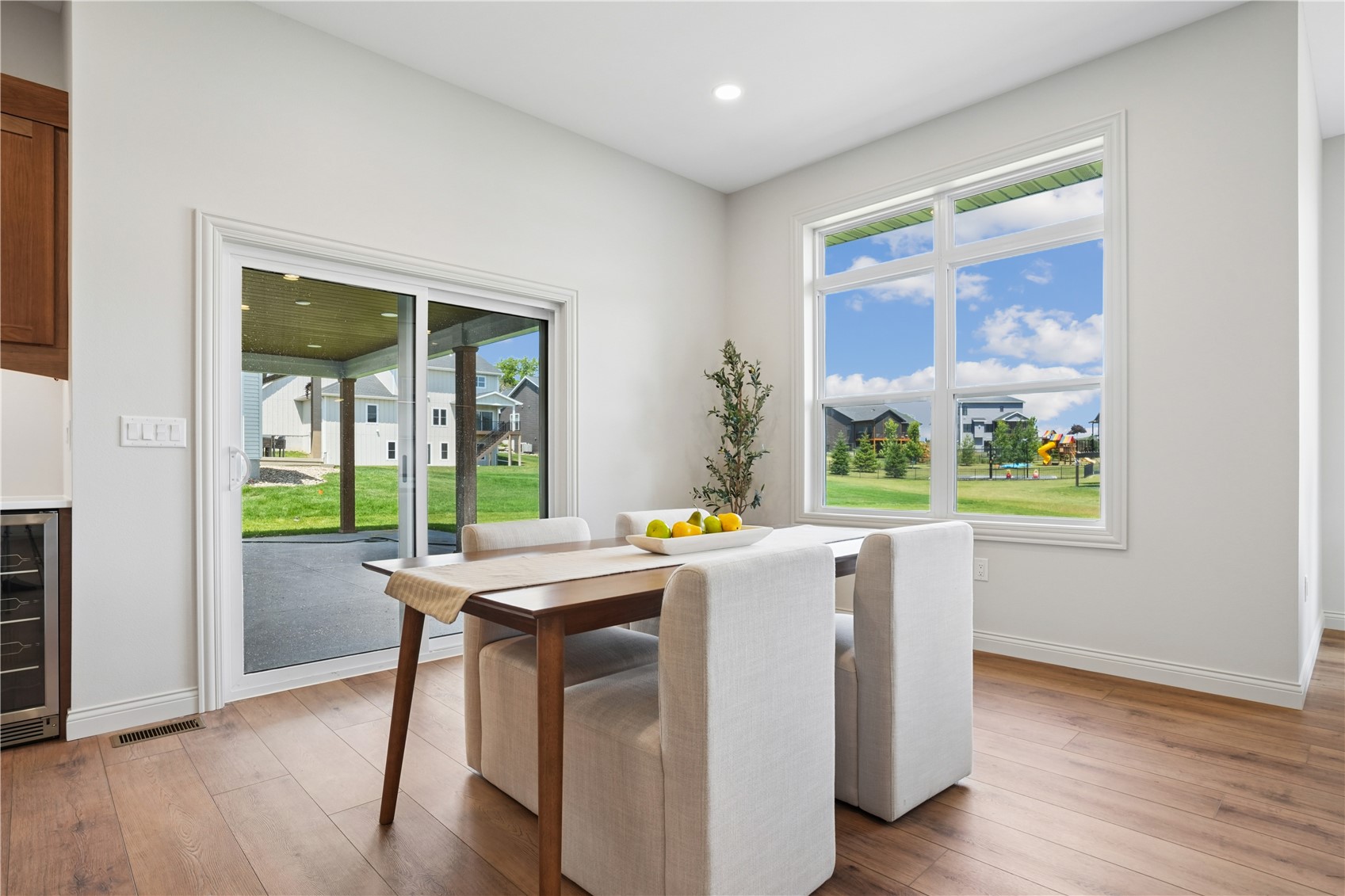 702 Lakeview Tiffin IA 52340