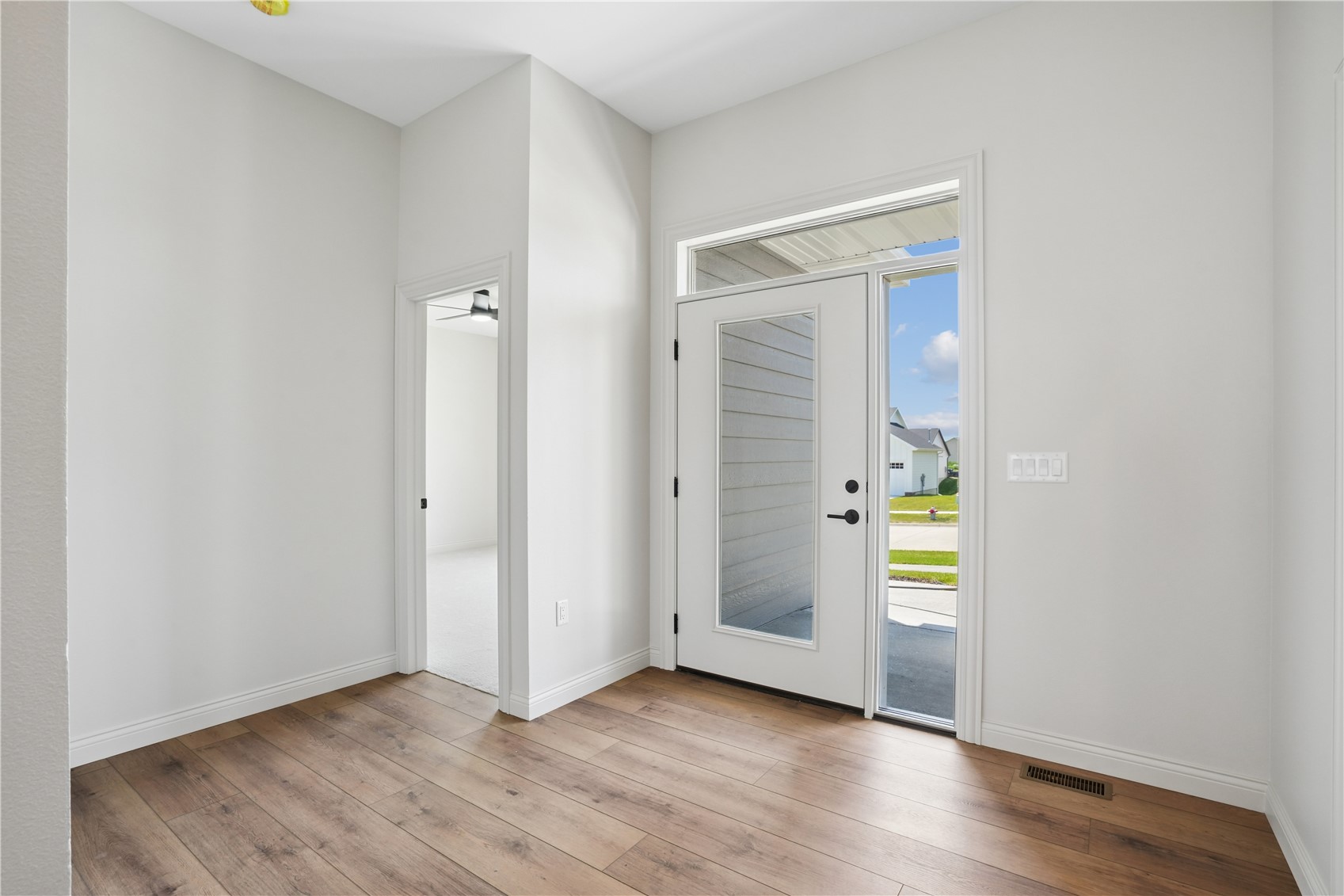 702 Lakeview Tiffin IA 52340