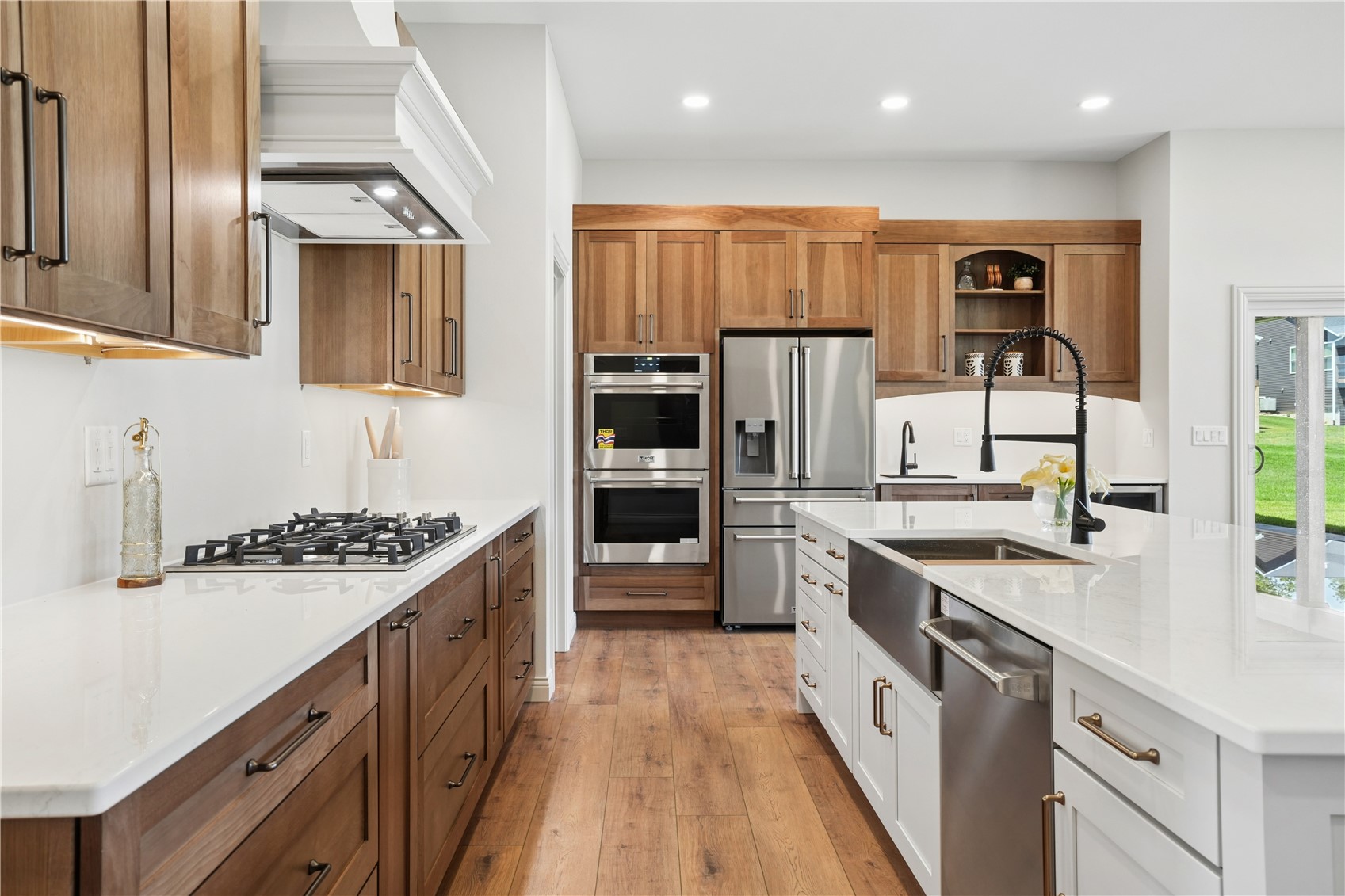 702 Lakeview Tiffin IA 52340