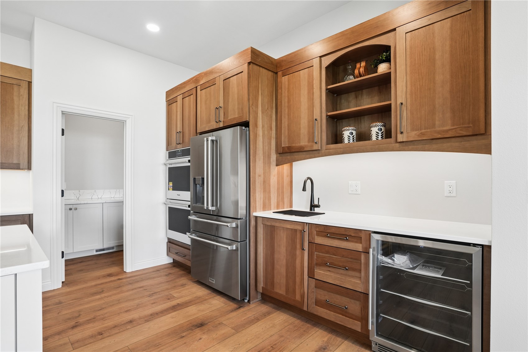 702 Lakeview Tiffin IA 52340