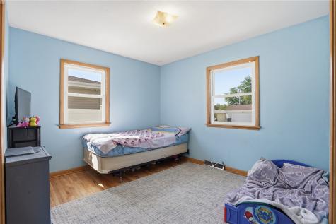 3401 Dennis Drive NW Cedar Rapids IA 52405