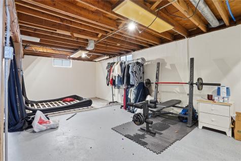 3401 Dennis Drive NW Cedar Rapids IA 52405