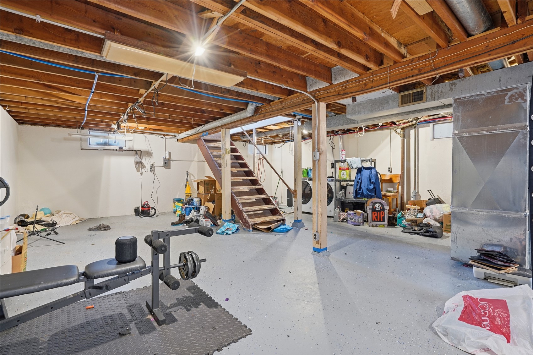 3401 Dennis Drive NW Cedar Rapids IA 52405
