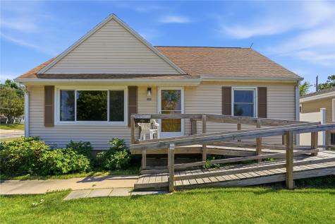 3401 Dennis Drive NW Cedar Rapids IA 52405