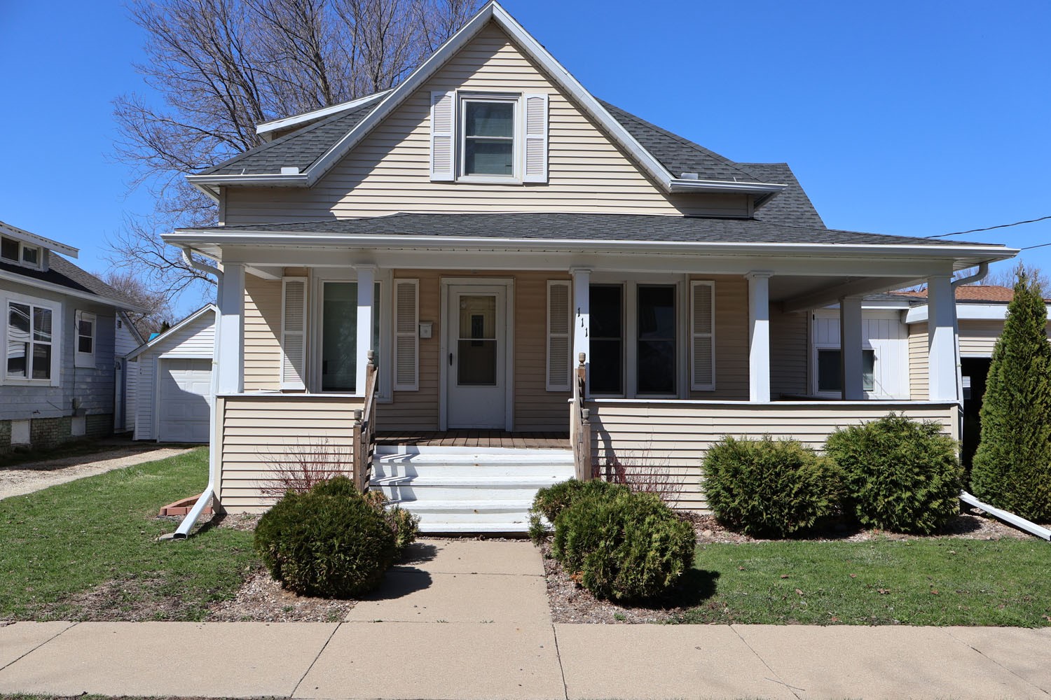 111 1st Street Oelwein IA 50662