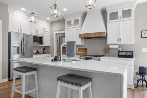 1300 E Gable Way Tiffin IA 52340