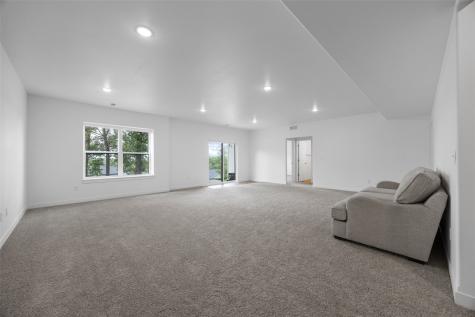 1300 E Gable Way Tiffin IA 52340