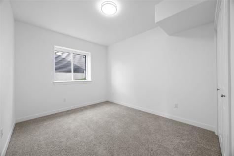 1300 E Gable Way Tiffin IA 52340