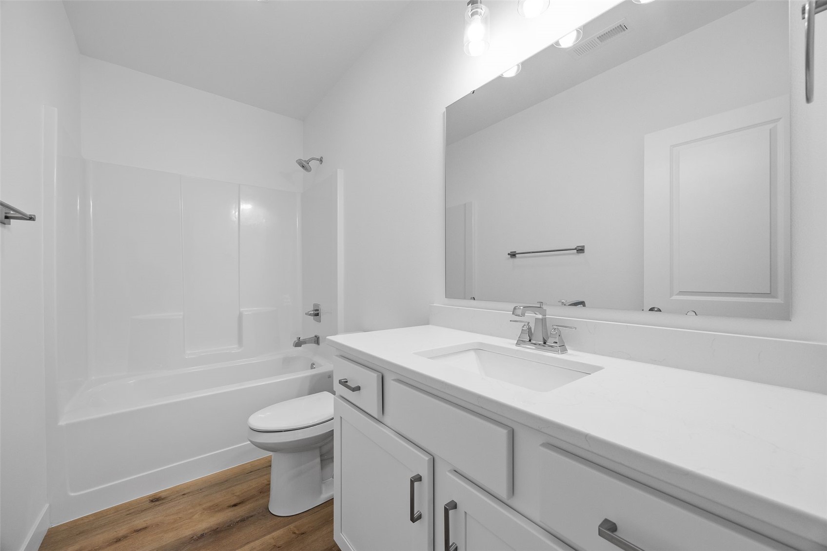 1300 E Gable Way Tiffin IA 52340