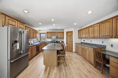6060 Wayside Circle Cedar Rapids IA 52411