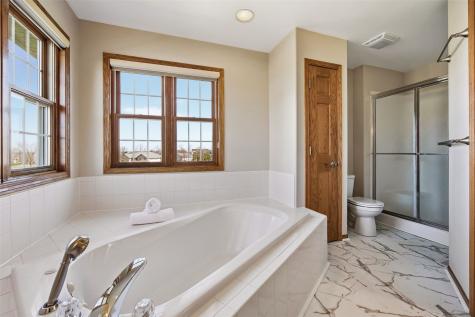 6060 Wayside Circle Cedar Rapids IA 52411
