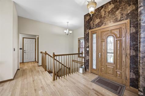 6060 Wayside Circle Cedar Rapids IA 52411