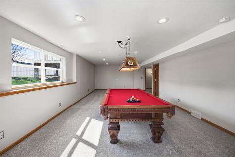 6060 Wayside Circle Cedar Rapids IA 52411
