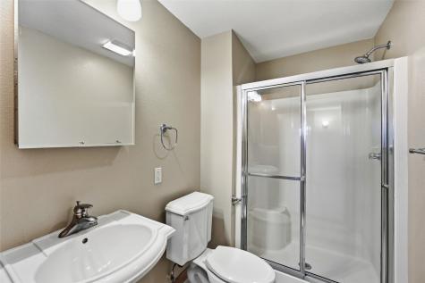 6060 Wayside Circle Cedar Rapids IA 52411