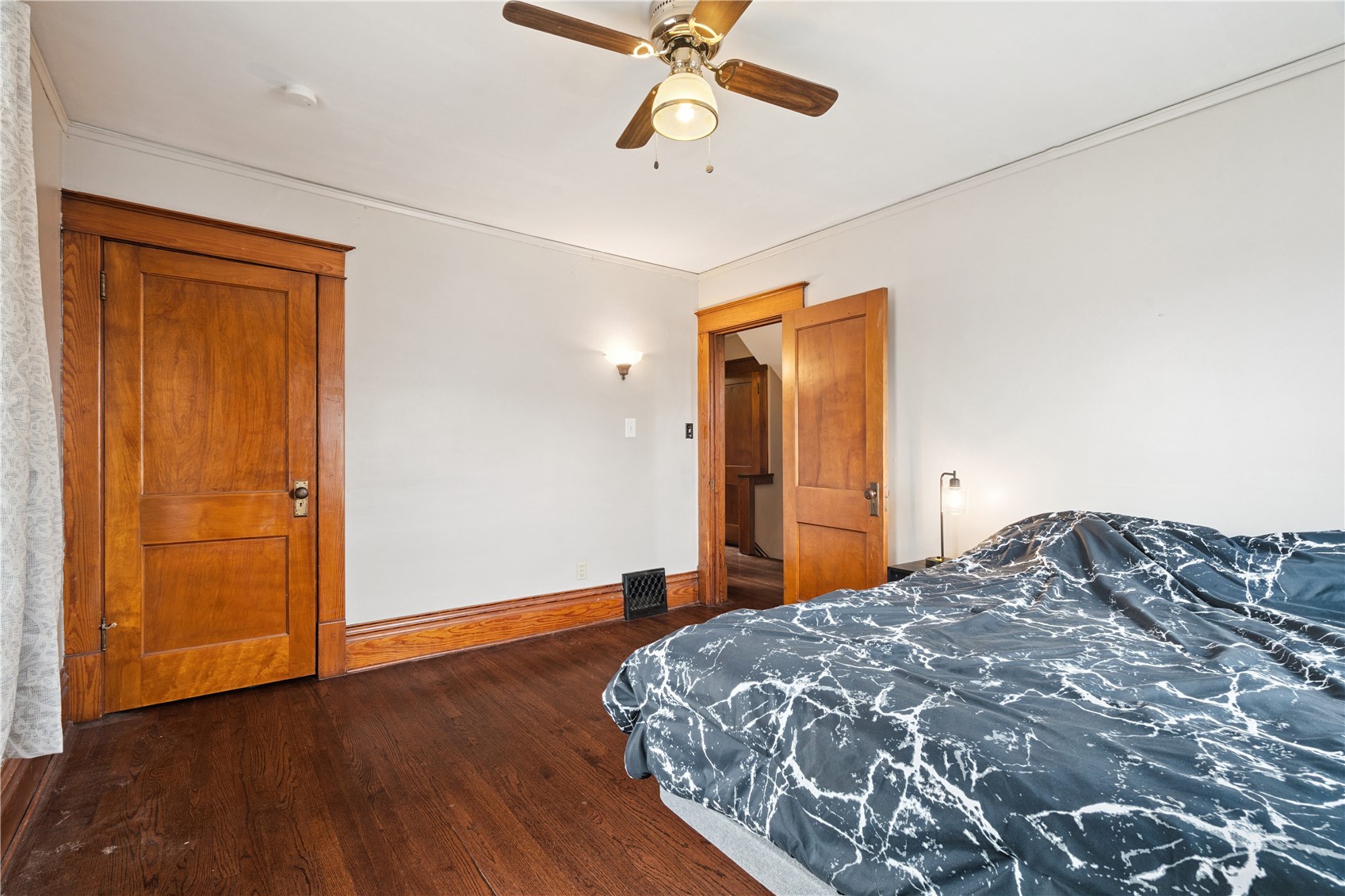 335 18th Street SE Cedar Rapids IA 52403