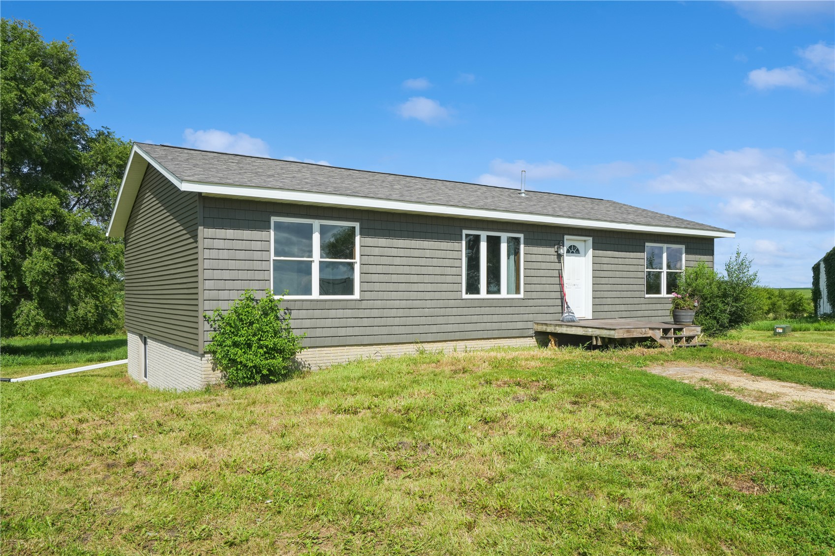 3699 Highway 13 Marion IA 52302