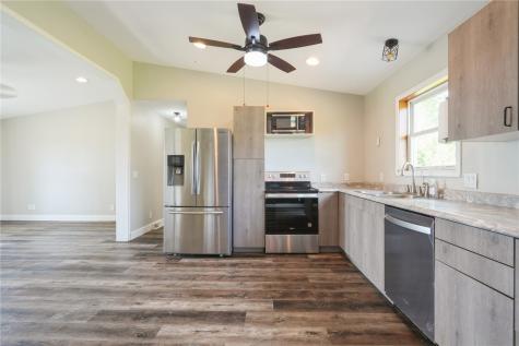3699 Highway 13 Marion IA 52302