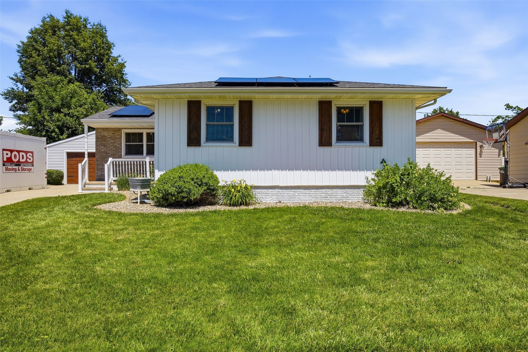 2960 26th Avenue Marion IA 52302