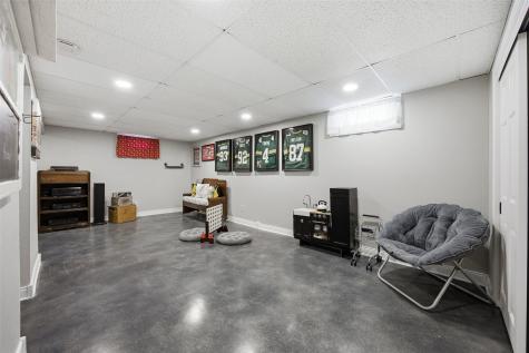 2960 26th Avenue Marion IA 52302