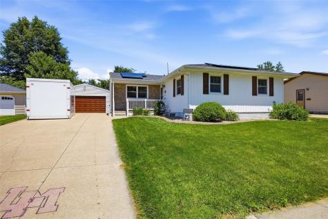 2960 26th Avenue Marion IA 52302