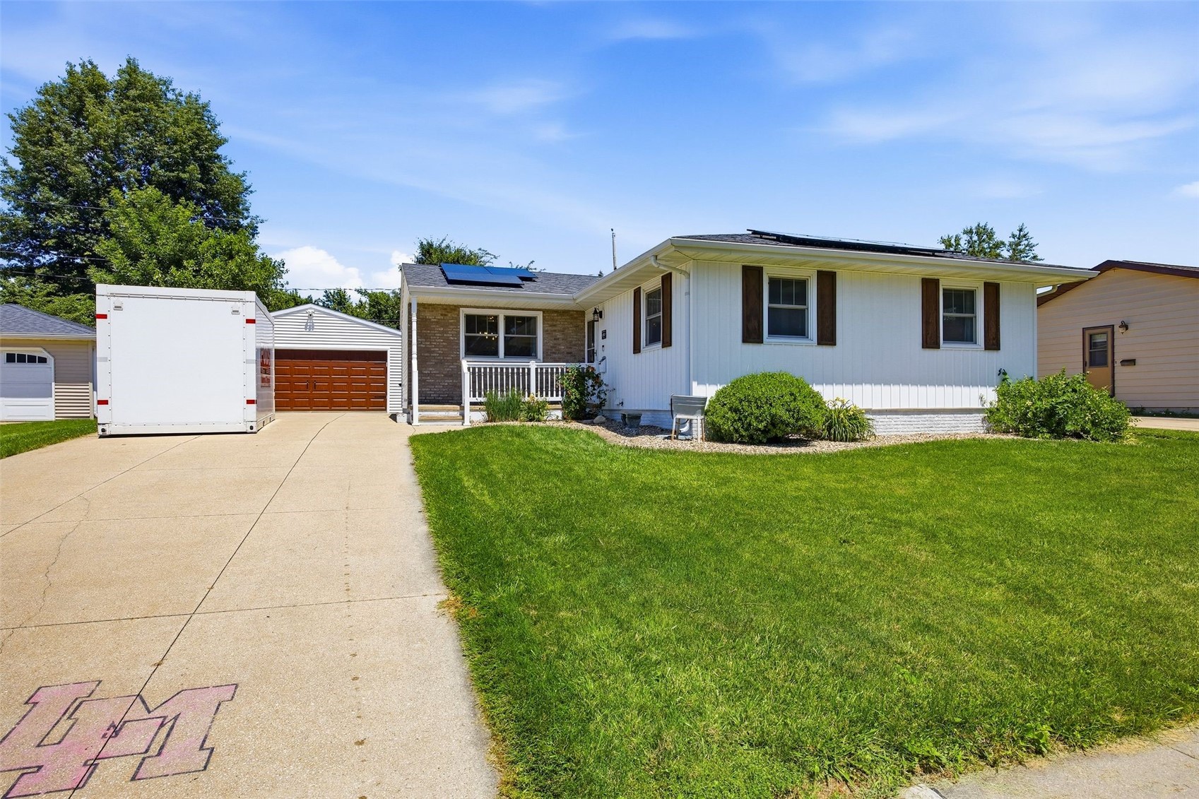 2960 26th Avenue Marion IA 52302