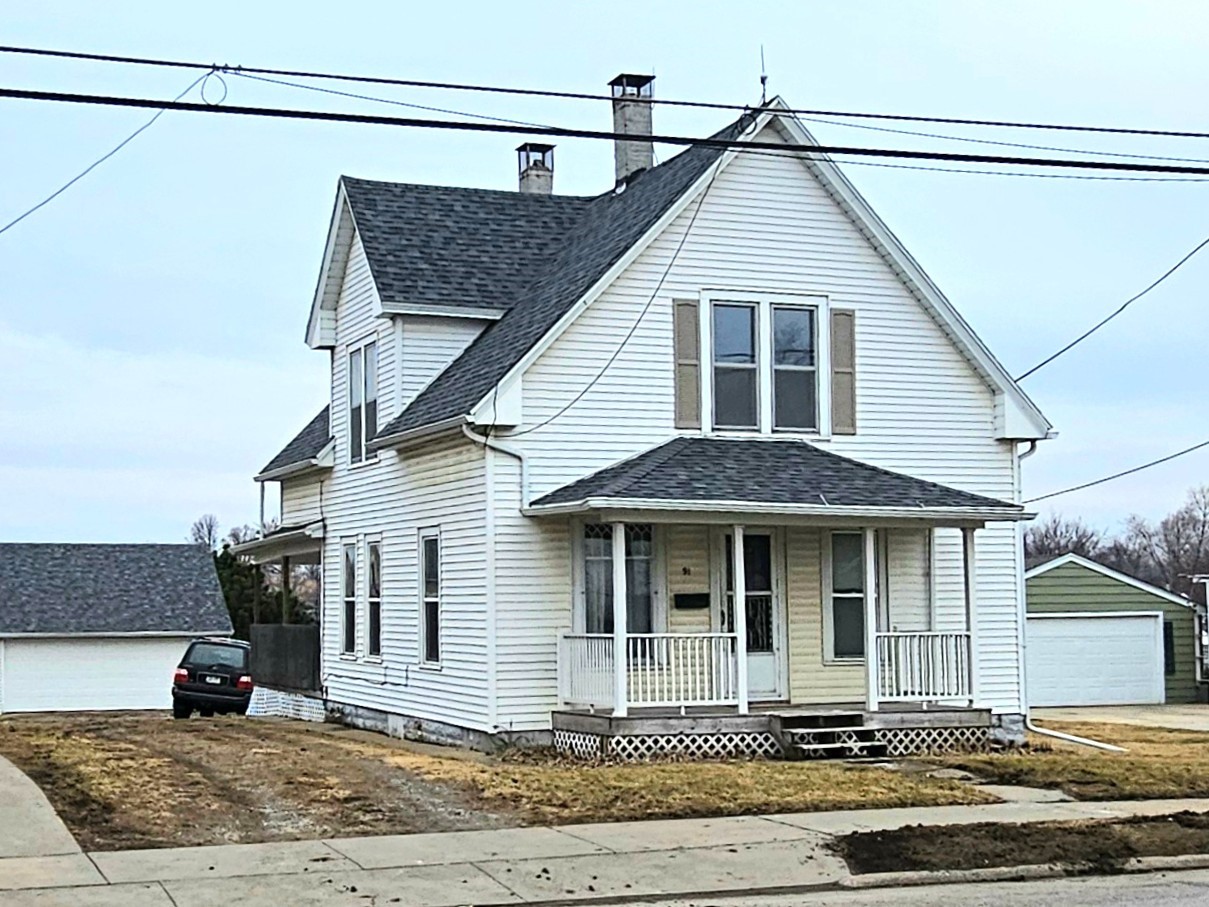 91 Wilson Avenue SW Cedar Rapids IA 52404