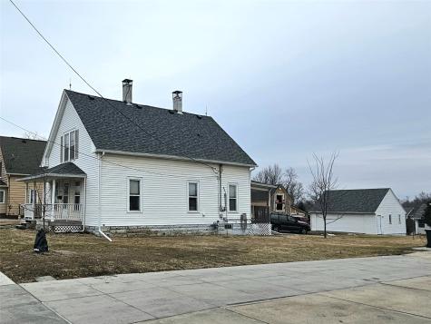 91 Wilson Avenue SW Cedar Rapids IA 52404