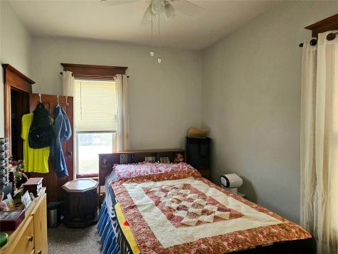 91 Wilson Avenue SW Cedar Rapids IA 52404