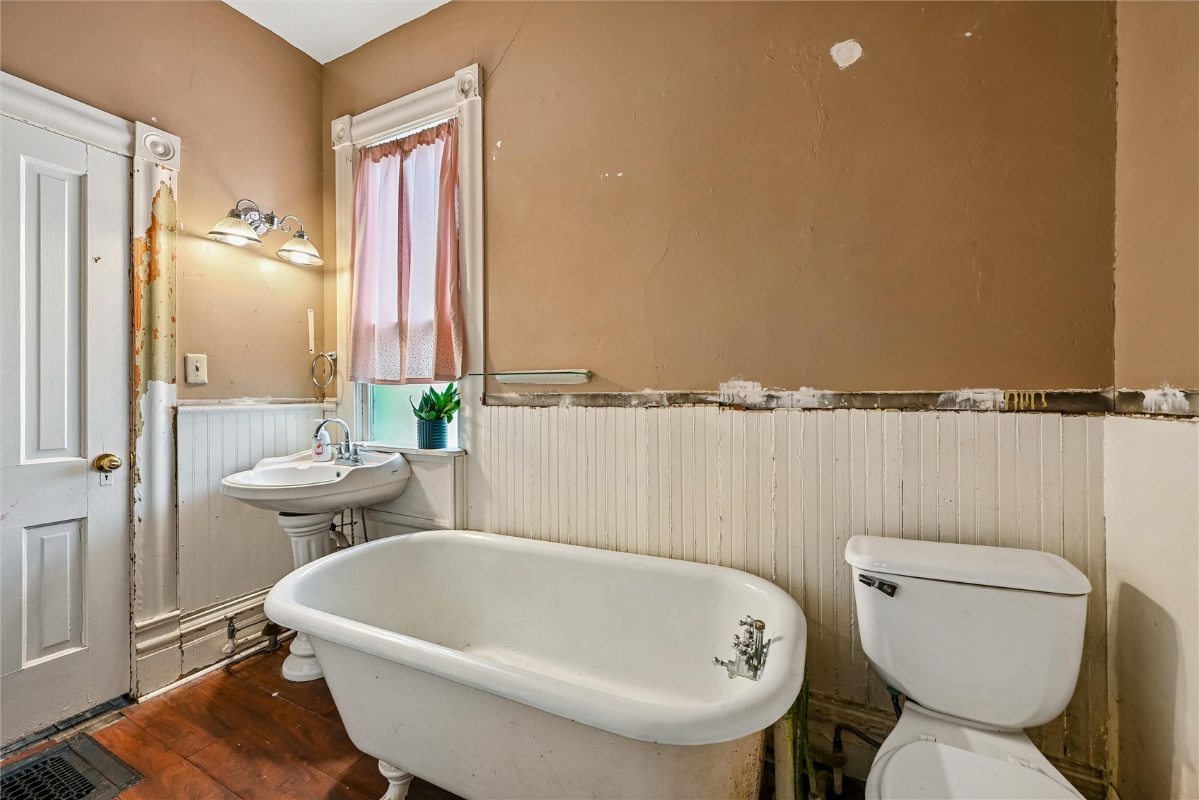 1385 12th Street Marion IA 52302