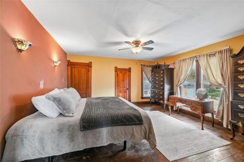 1385 12th Street Marion IA 52302