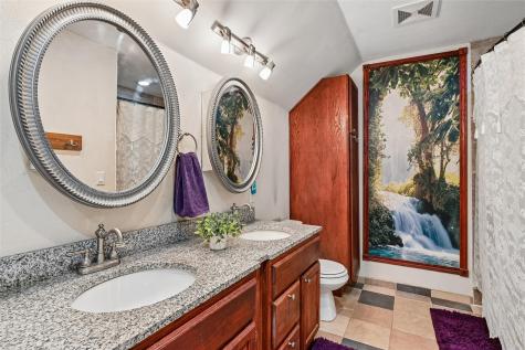 1385 12th Street Marion IA 52302