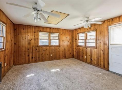 1385 12th Street Marion IA 52302